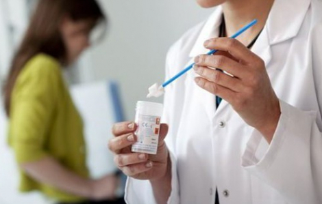 Tầm soát ung thư miễn phí cho hơn 2.000 phụ nữ ngoại tỉnh làm việc tại Hà Nội, TPHCM