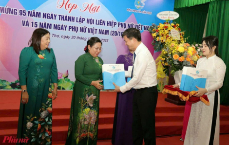 TP Cần Thơ tạo điều kiện, cơ hội để phụ nữ tham gia lãnh đạo trong hệ thống chính trị