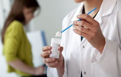 Tầm soát ung thư miễn phí cho hơn 2.000 phụ nữ ngoại tỉnh làm việc tại Hà Nội, TPHCM