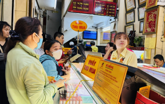 Giá vàng lập đỉnh mới, 154,6 triệu đồng/lượng