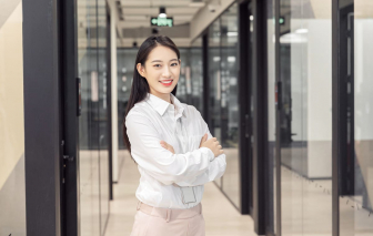 Bạn bè không tin tôi có 100 triệu đồng trong tài khoản