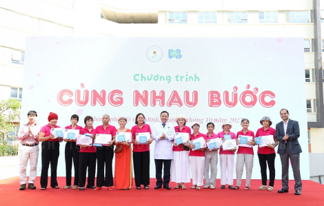 AstraZeneca triển khai nhiều chương trình hợp tác trong chẩn đoán và điều trị ung thư vú tại Việt Nam