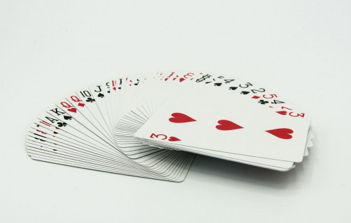 Mẹ chồng mê cờ bạc