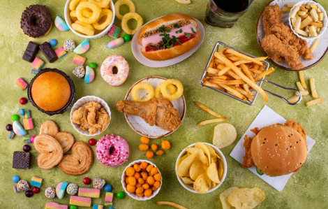 Thực phẩm siêu chế biến có tác động như chất gây nghiện