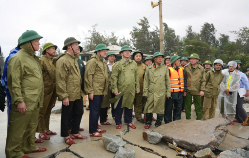 TP Huế sẵn sàng mọi phương án đối phó với mưa lũ dài ngày