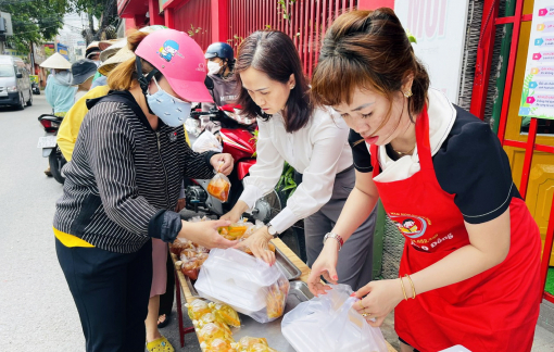 Sẻ chia để không ai bị bỏ lại phía sau