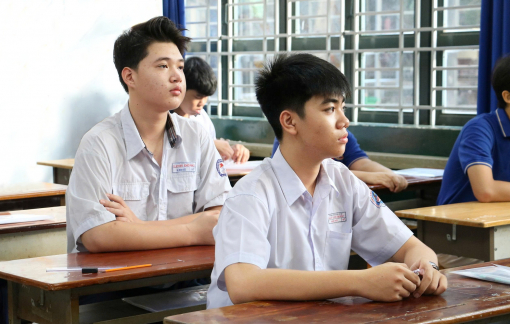 Thi lớp Mười sau sáp nhập: Không để học sinh bỡ ngỡ với cấu trúc đề mới