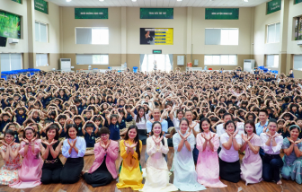 100% trường học ở Hà Nội thi đua xây dựng trường học hạnh phúc