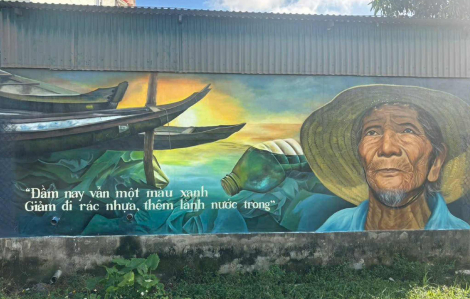 Độc đáo tuyến đường bích họa bảo vệ môi trường ở Phá Tam Giang