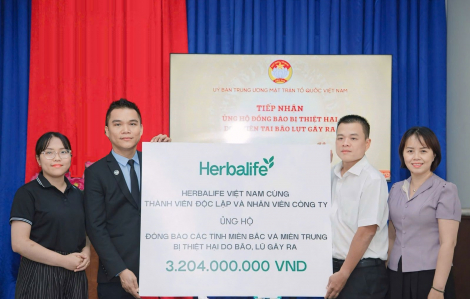 Herbalife Việt Nam đóng góp hơn 3 tỉ đồng góp phần hỗ trợ đồng bào miền Bắc và miền Trung bị thiệt hại do bão
