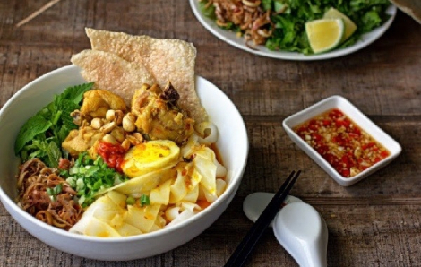 Mì Quảng của má