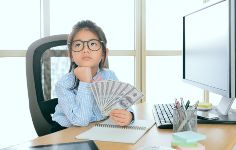 Có nên thưởng tiền cho con?