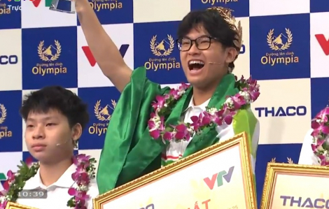 Nam sinh Trường Hà Nội - Amsterdam vô địch Đường lên đỉnh Olympia năm thứ 25