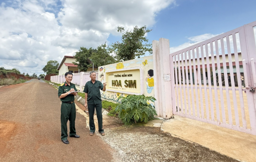 Người nông dân hiến đất, góp tiền cho quê hương khởi sắc Người nông dân hiến đất, góp tiền cho quê hương khởi sắc