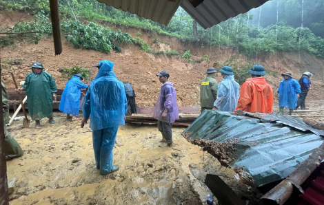 Chủ tịch Đà Nẵng chỉ đạo tập trung ứng phó và khắc phục hậu quả do mưa lũ và sạt lở đất đá