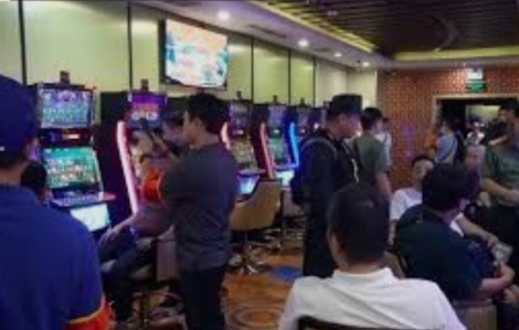 Vụ đánh bạc ở Khách sạn Pullman: 2 bị cáo ra đầu thú trước phiên xét xử