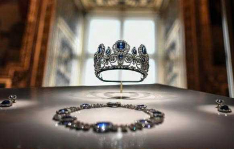 Vụ trộm Louvre: Bắt 2 nghi phạm, báu vật vẫn bặt tăm