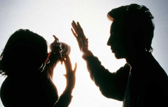 Bi kịch hôn nhân "vì con"