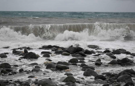 Bão Melissa bắt đầu tấn công Jamaica với sức mạnh cấp 5 "thảm khốc"