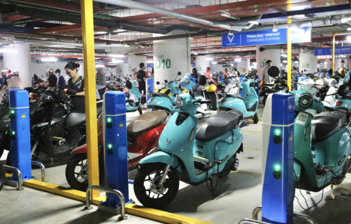 Xe máy điện trong nước đang thắng thế Xe máy điện trong nước đang thắng thế
