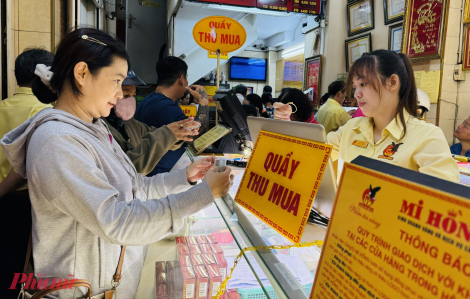 Vàng nhẫn cao hơn vàng miếng, thị trường bất ổn