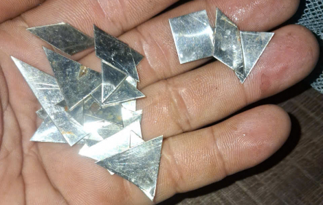 Rải đinh bằng inox trên đường ở TPHCM nhằm vô hiệu hóa xe hút đinh