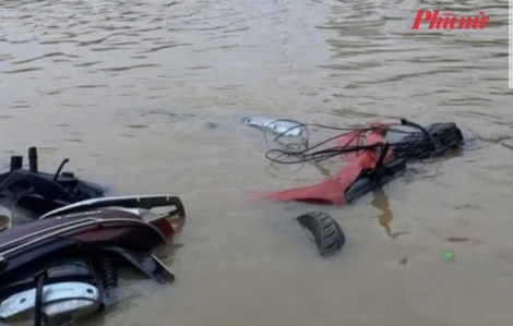 Lũ ở Huế bắt đầu rút