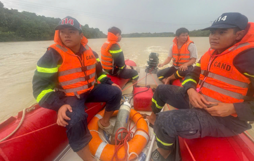 Tìm thấy thi thể nam thanh niên nghi nhảy cầu tự tử