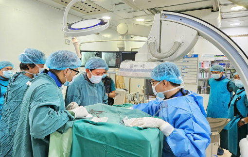 Chuyển đổi số để phục vụ người bệnh tốt hơn