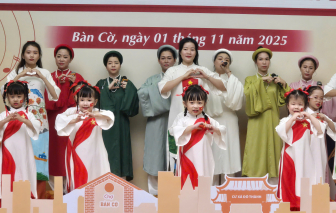 600 thí sinh tranh tài tại hội thi văn nghệ ‘Âm vang tiếng hát Bàn Cờ’