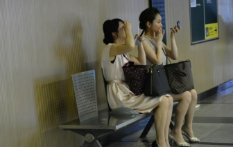 Mẹo trang điểm "giúp phụ nữ tìm bạn tình" bị chỉ trích ở Nhật Bản