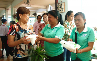 Phường Diên Hồng chăm lo, tiếp sức người dân vượt khó