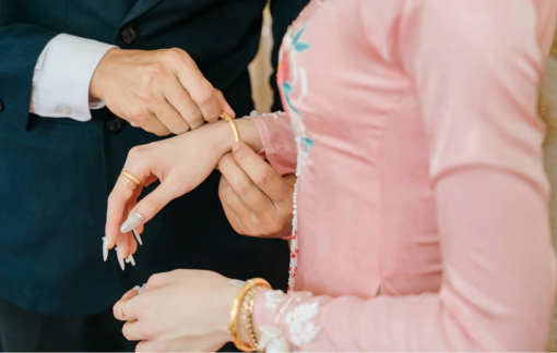 Chẳng lẽ vàng cưới chia đôi?