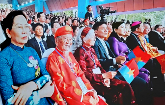 Hoàng hôn ấm áp và đáng sống