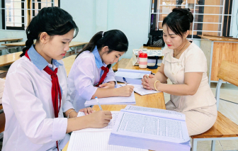 Mẹ Nga của những học trò ở “làng xuất ngoại”