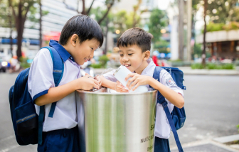 Nước uống tại vòi hiện diện ngày càng nhiều tại khu trung tâm TPHCM