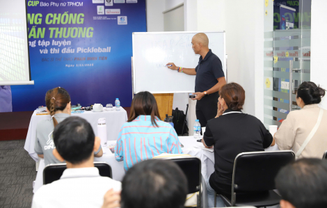 Trọng tài pickleball quốc tế dạy miễn phí tại báo Phụ nữ TPHCM