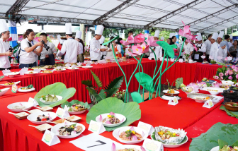 200 món chay làm từ sen được xác lập kỷ lục Việt Nam