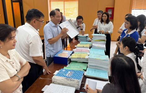 EVNHCMC tổ chức khóa bồi dưỡng nghiệp vụ chỉnh lý tài liệu lưu trữ