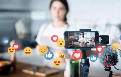 Loạt đề xuất “quản” livestream bán hàng