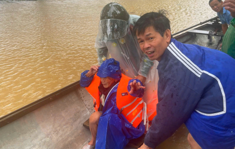 Mưa lũ vẫn tiếp tục vùi dập TP Huế