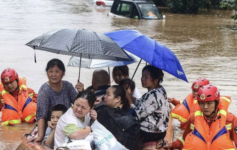 Nỗi lo lũ thượng nguồn đổ về đang khiến người dân Huế mất ăn mất ngủ