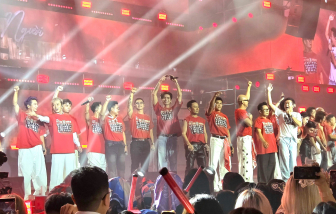 Hơn 5,3 tỷ đồng từ đêm nhạc ‘Tôi! Người Việt Nam’ gửi đến đồng bào chịu ảnh hưởng bão lũ