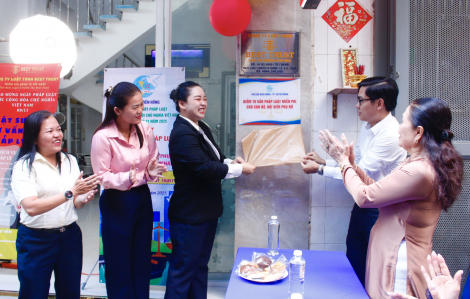 Phường Diên Hồng ra mắt “Điểm tư vấn pháp luật miễn phí” dành cho phụ nữ