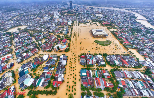 Người dân bị thiệt hại do mưa lũ sẽ được miễn, giảm lãi vay ngân hàng