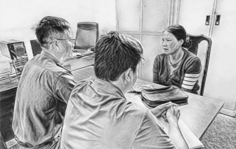 Bắt giữ người phụ nữ cướp giật tài sản của người bán vé số trên quốc lộ