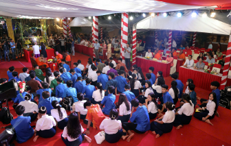 Cần Thơ tổ chức lễ Cúng Trăng cầu mùa màng bội thu và giữ phong tục đồng bào Khmer
