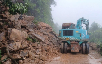 Đã xử lý xong tình trạng sạt lở trên đường Hồ Chí Minh