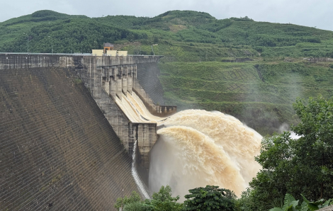 Đà Nẵng khẩn trương hoàn thành di dời dân đến nơi an toàn trước 12g ngày 6/11