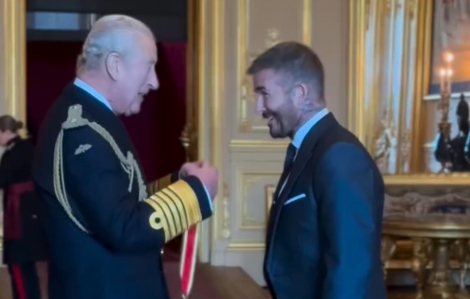 David Beckham được vua Anh phong tước hiệp sĩ